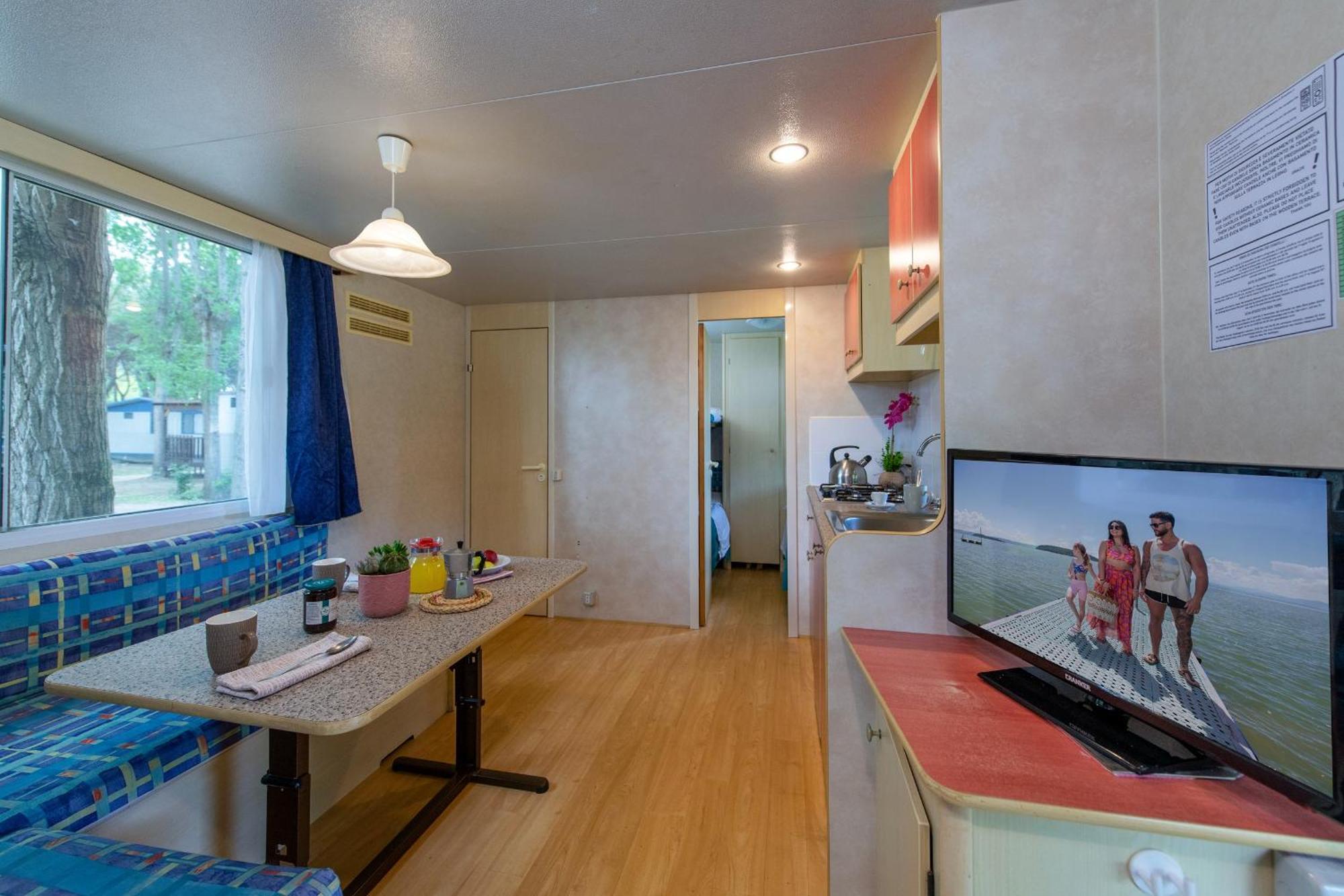 Camping Village Punta Navaccia トゥオーロ・スル・トラジメーノ エクステリア 写真